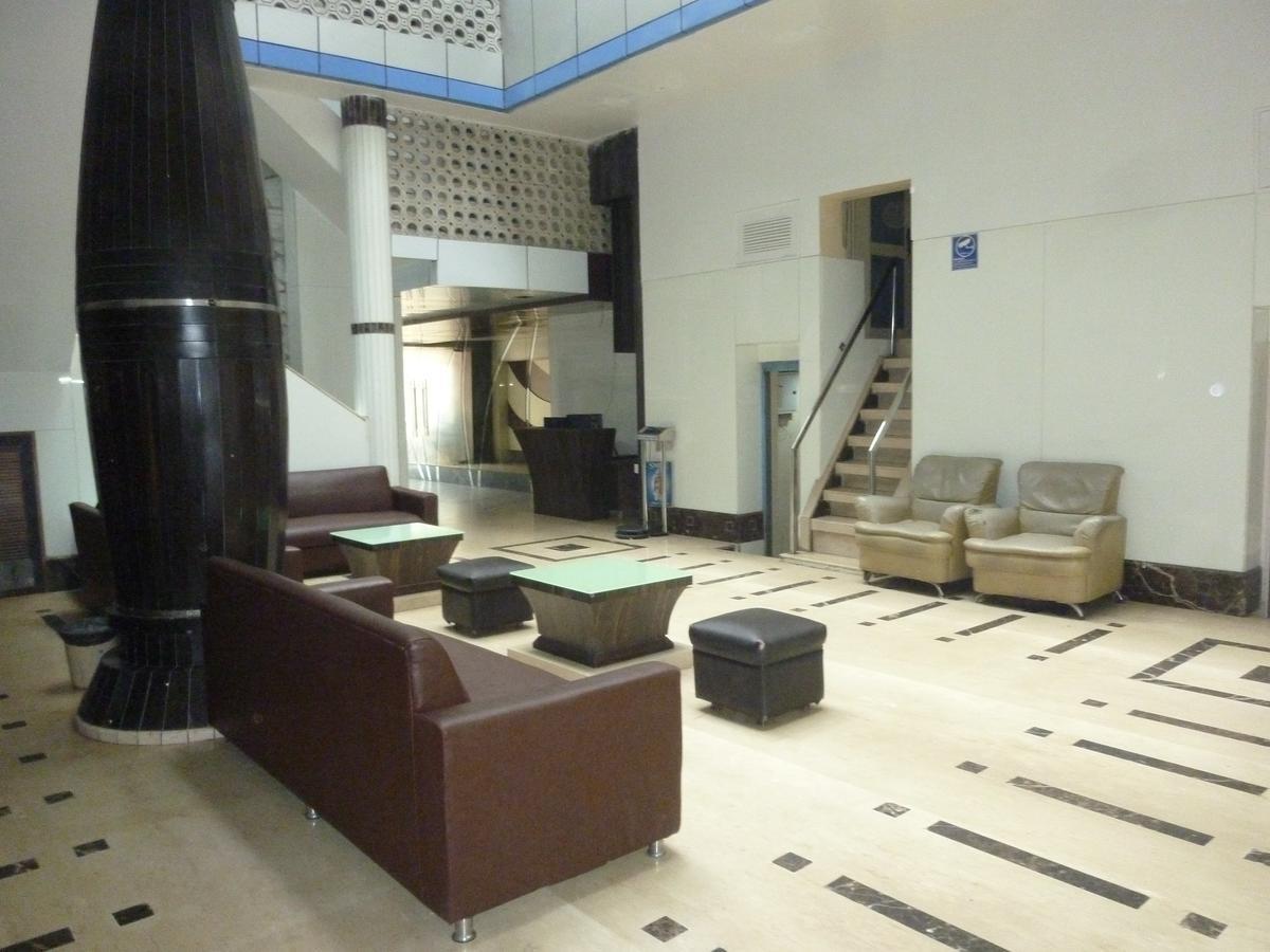 Hotel Stars มุมไบ ภายนอก รูปภาพ